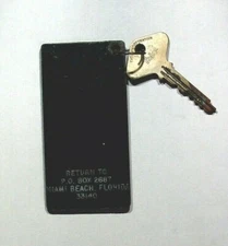 VINTAGE 1960'S UNKNOWN MIAMI BEACH HOTEL ROOM 700  KEY FOB YALE KEY MFG