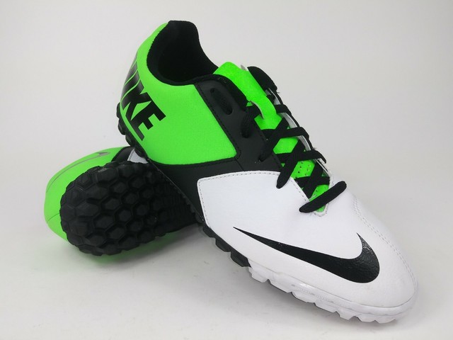 nike bomba turf