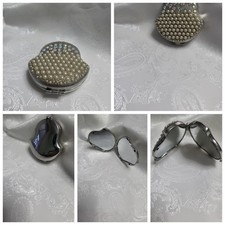 Vintage Heart-Shaped Pearl & Rhinestone  Compact Mirror Silver Tone (Dg3)