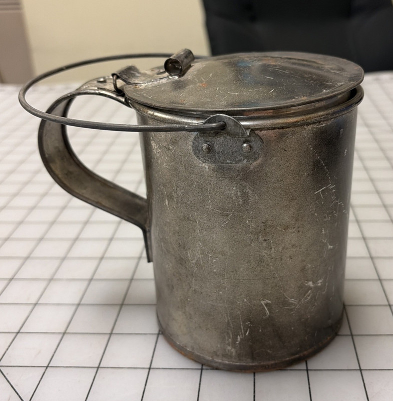 Great Repro Civil War Soldier Re-enactment Tin Cup w/Lid - 5" high, 4" wide