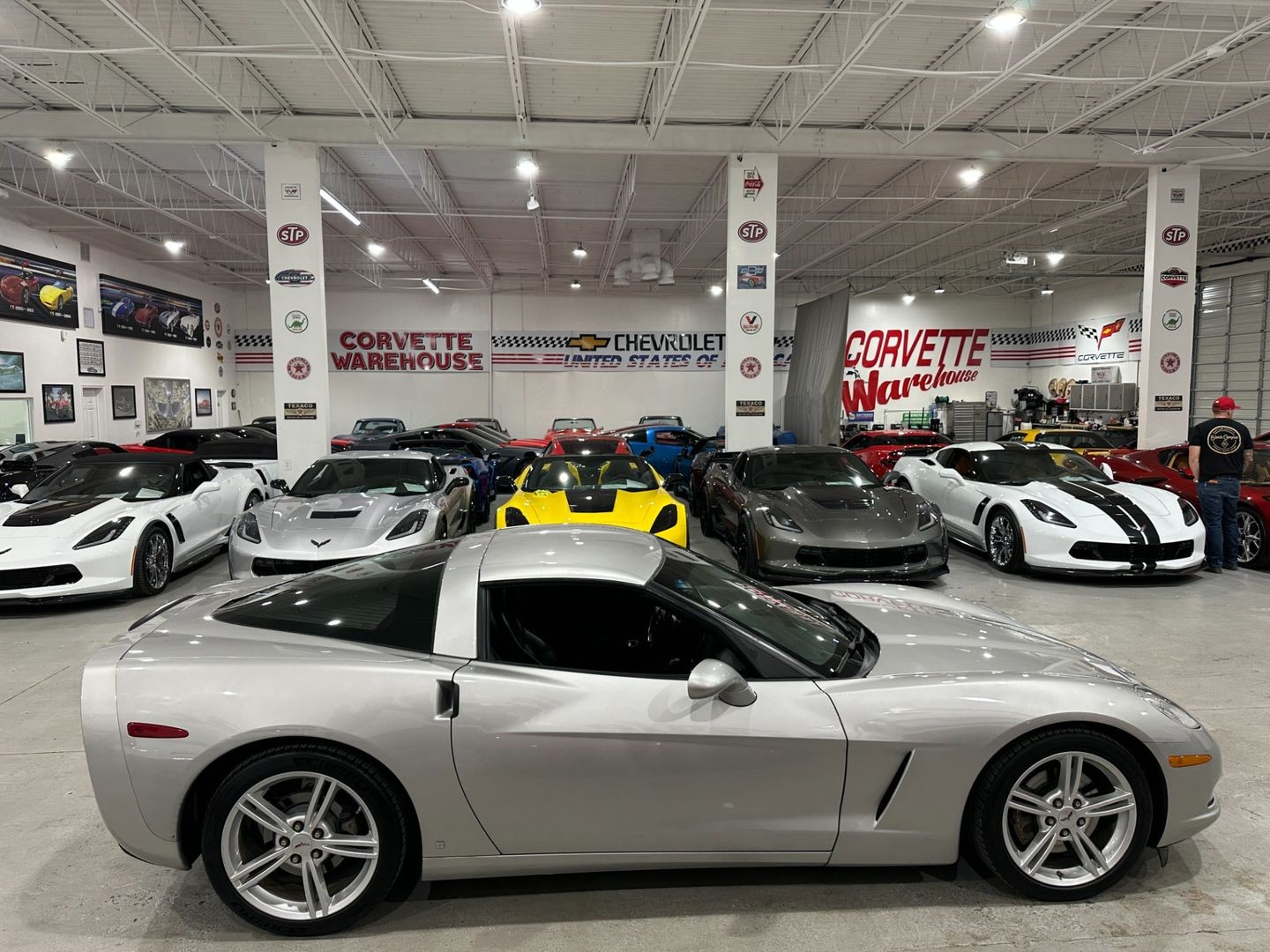 2008 Machine Silver Metallic Chevrolet Corvette   | C6 Corvette Photo 7