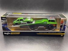 MAISTO DESIGN TRANSPORT 1993 FORD SVT COBRA MUSTANG FOXBODY WITH RAMP TRUCK