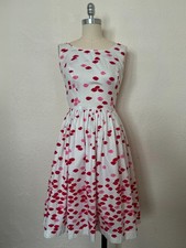 1950s Red, Pink, and White Lips Novelty Print Cotton Dress, Extra Small to Small