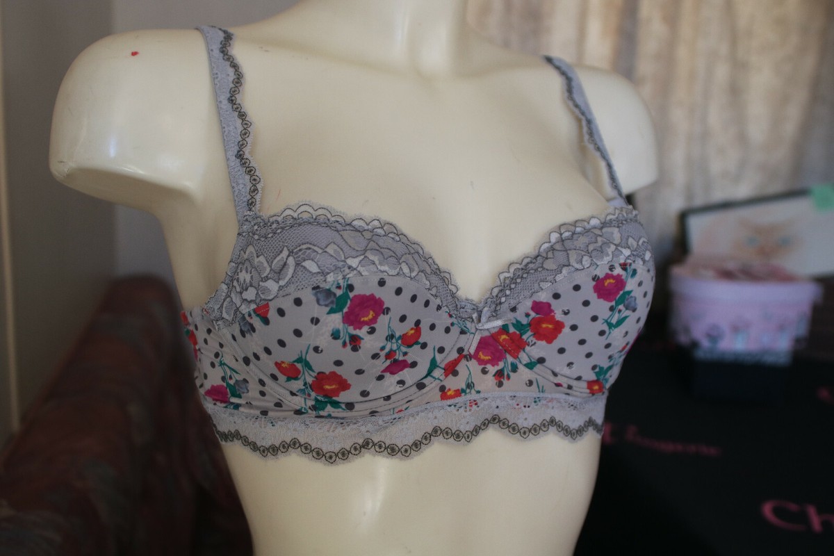 Soutien gorge marque Charlott'lingerie, forme corbeille, taille 85B