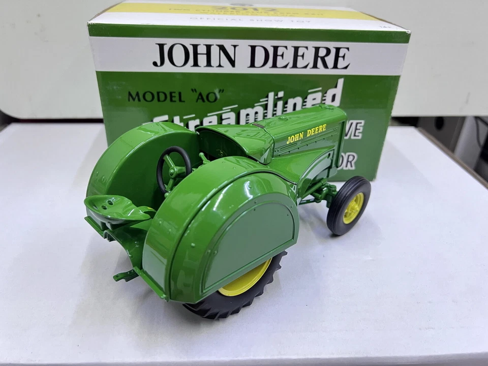 Tractor de huerto John Deere AO Grove escala 1/16 Ertl modelo de juguete fundido a presión 16213A Foto 4 de 4