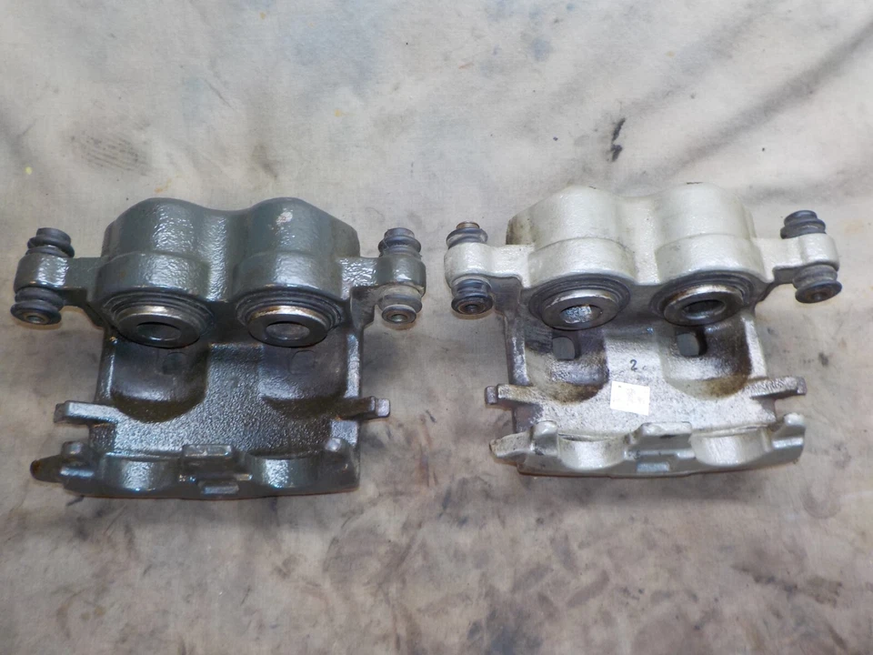 01 02 Dodge Ram 2500 driver left and passenger right rear disc brake caliper set — 第 4/4 张图片