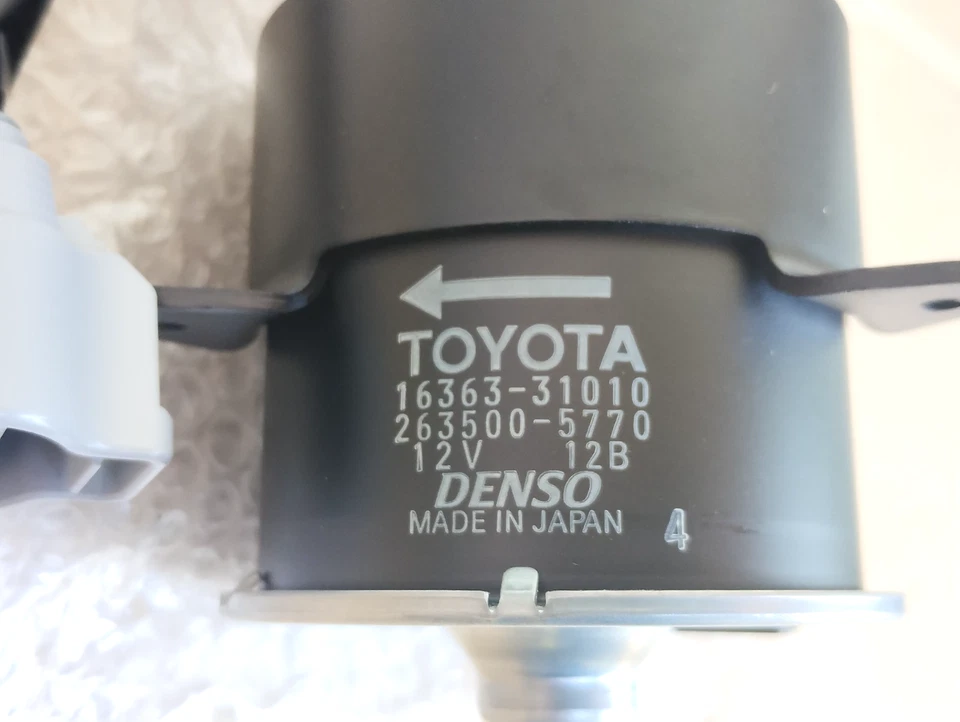 Toyota Lexus Radiator Cooling Fan Motor 16363-31010 263500-5770 OEM Genuine JDM - Image 2 of 4