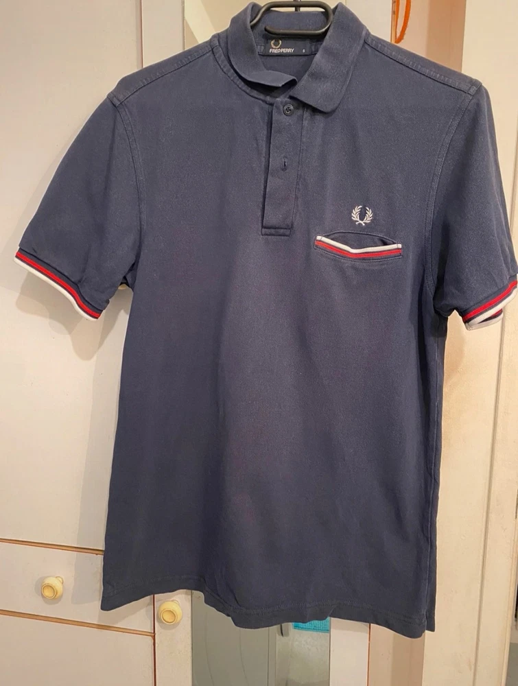 Fred Perry Polo Größe: S Marineblau Lifestyle Streatwear Designer Mode Business