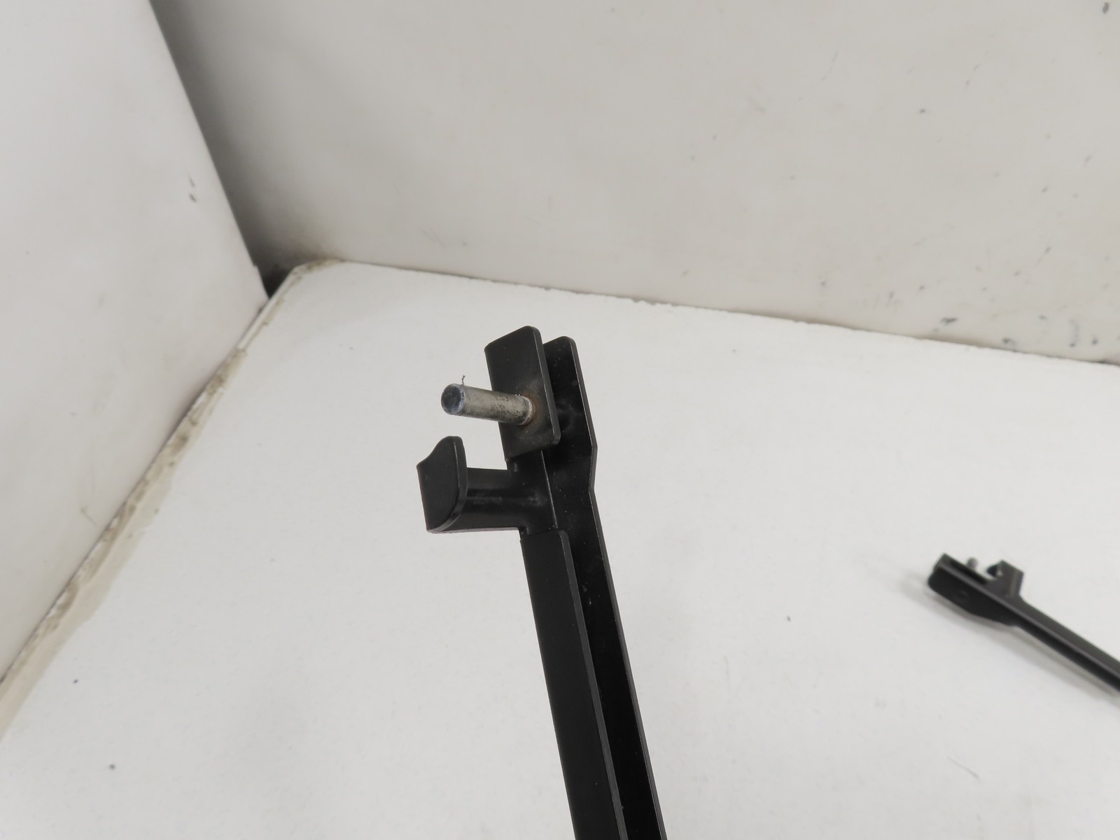 Lamborghini Gallardo 2006 Front Right Windshield wipers Pair