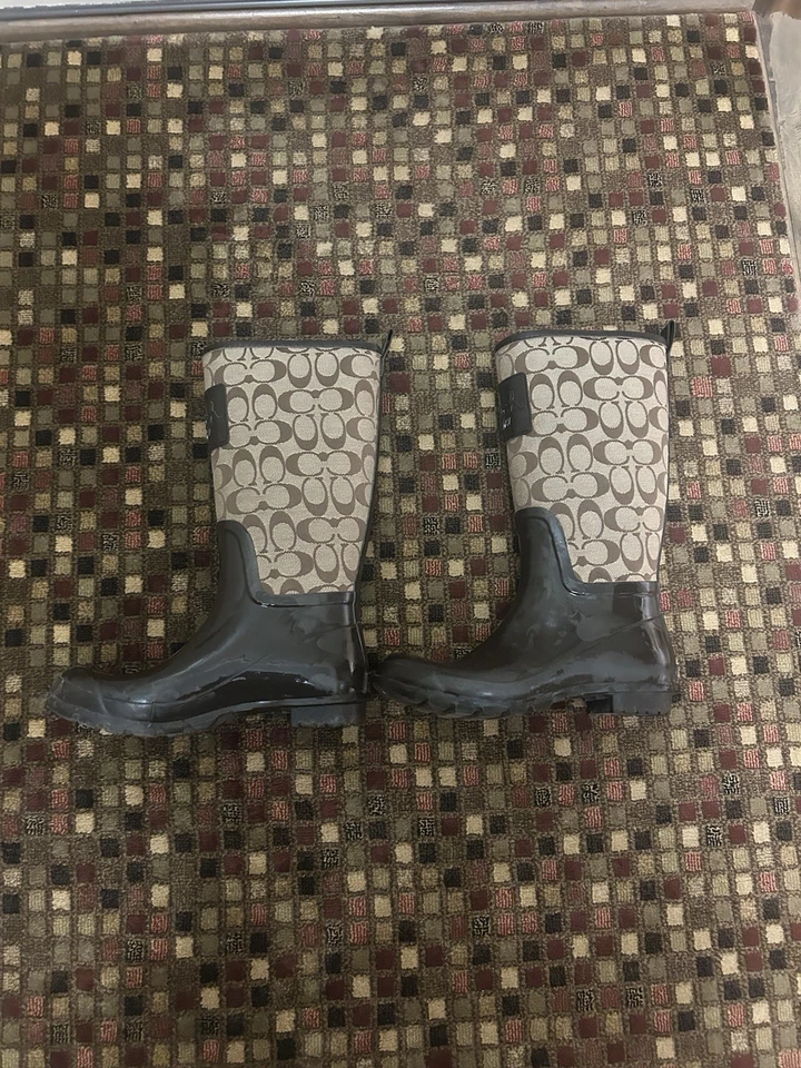 Botas de lluvia de invierno Coach Shaine Signature marrón con cordones monograma caqui talla 8b Foto 4 de 4