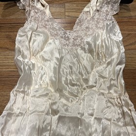 Vintage Alida 1940&rsquo;s Ivory Lace Lingerie Lace Slip Size 32 AS IS