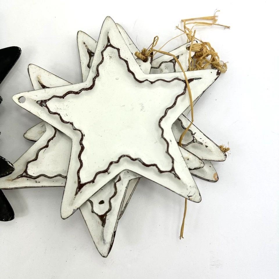 Lote de 16 estrellas de hojalata de metal blanco negro artesanía granja metal primitivo Foto 3 de 4