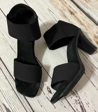 Isola Black Block Heel Sandals Size 9 Confort Stretch Cushioned