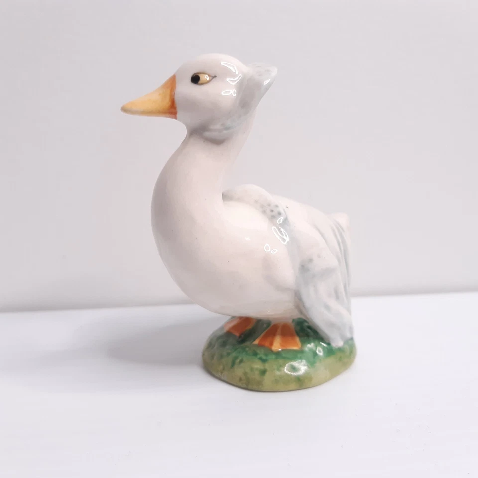VINTAGE Beswick Beatrix Potter Figurine REBECCAH PUDDLE-DUCK BP-3b England 2647 - image 4 of 4