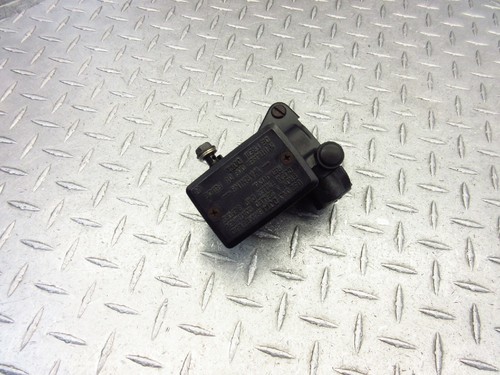 01-03 Kawasaki ZR7S ZR750 2003 cilindro maestro de freno delantero derecho - Imagen 2 de 10