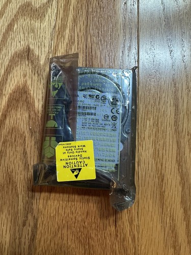 MBF2300RC Toshiba ENTERPRISE 300GB 10K RPM 6Gbps 2.5" SAS HDD Hard Drive - Picture 1 of 2