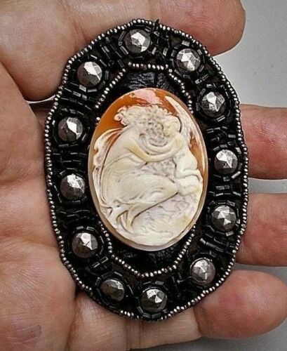 1 HUGE Shell Cherub Eros & Psyche CAMEO w/ Wings in Clouds, Antique Cut Steel Be - Picture 1 of 9
