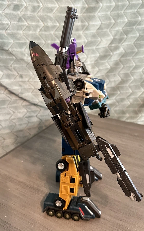 FansProject TF Crossfire II - 5 In 1 Combiner!!!! 🇺🇸 Seller - Image 3 of 4