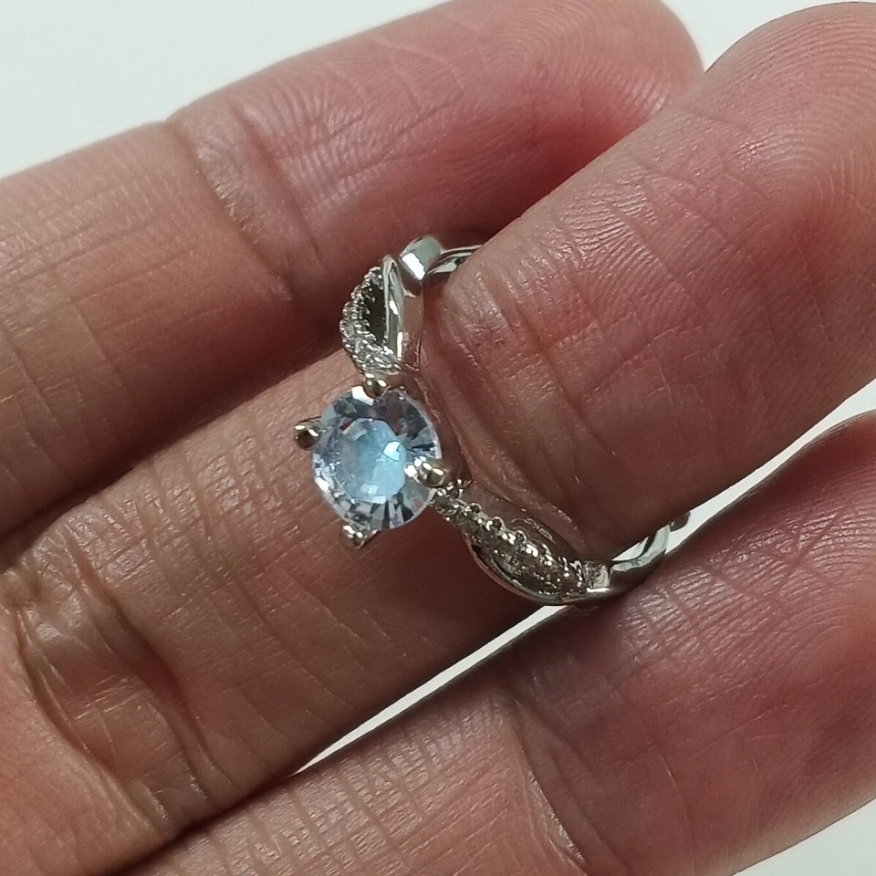 Women Ring Size 6 Brass Silver Plated Crystal Fashion Jewelry - Image 3 of 4