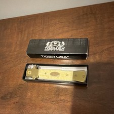 Tiger-USA Stiletto Pocketknife 1065 Surgical Steel Metal Gold White Manual