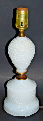 Vintage 12'' Tall Hobnail White Milk Glass Bedside Table Lamp Mid Century Modern