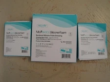 Mixed Lot 15 - Bordered Silicone Foam Dressings (5)4x4, (10)2x2 #R87