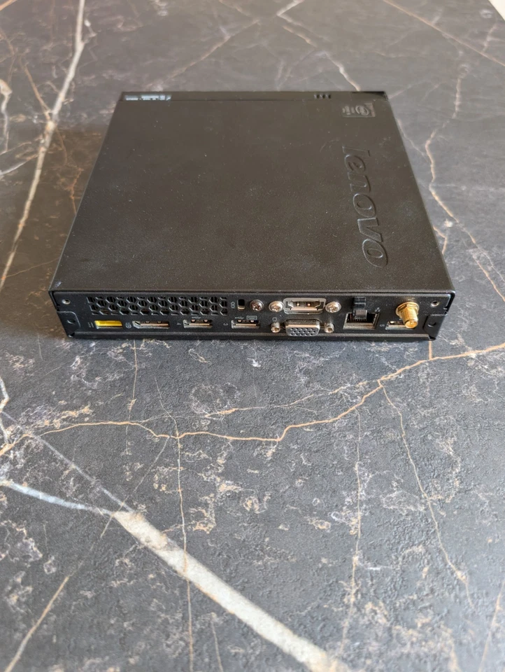 Lenovo ThinkCentre M93P 256Gb SSD, Intel i5-4570T, 8GB RAM Mini Pc Desktop - Immagine 2 di 4