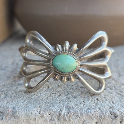 Mid Cent. Navajo Sandcast Sterling Silver Natural Turquoise Cuff Bracelet Heavy