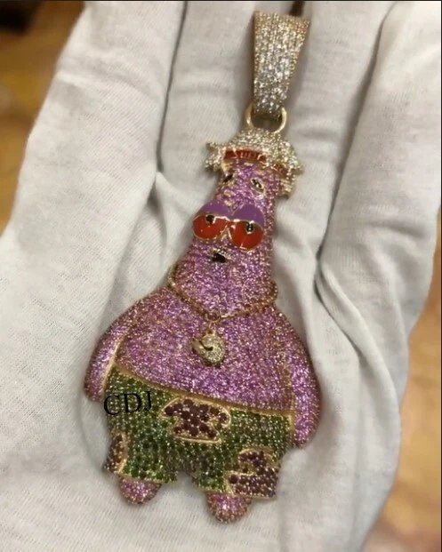 Colgante con dije de personaje de circonita cúbica multicolor de plata 925 real para hombre Foto 2 de 4