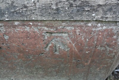 Foto 6x4 Benchmark auf Brücke Brüstung, Dorcan Way Swindon\/SU1685 Ordnanc c2015