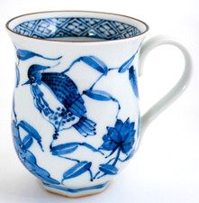 Ancienne tasse tasse japonaise oiseau bleu et blanc sur le lotus porcelaine s...