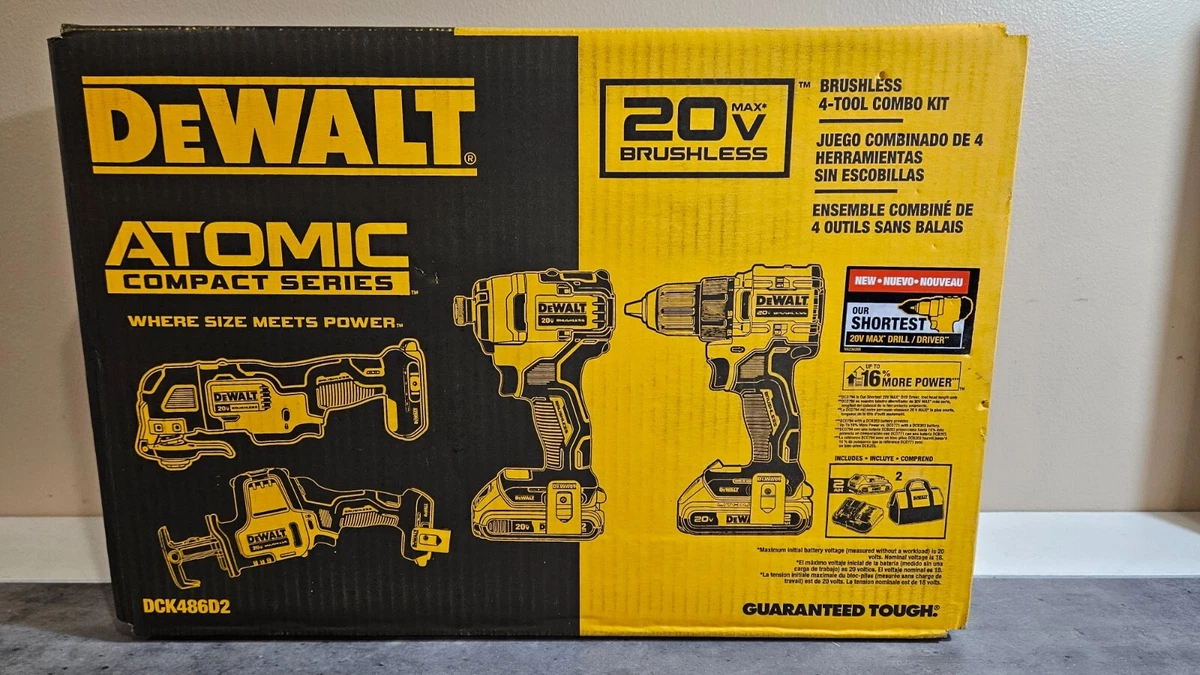 DEWALT Kit combinado de 4 herramientas sin escobillas MAX* XR® de 20 V  (DCK482D1M1)