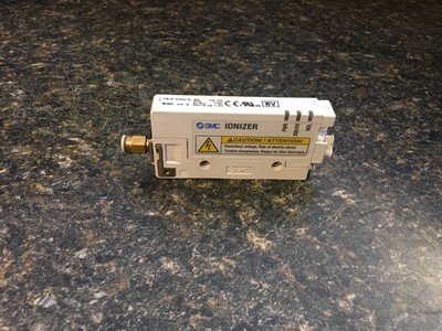 SMC IZN10E-02P06Z-B1 Ionizer Static Eliminator   (KB)