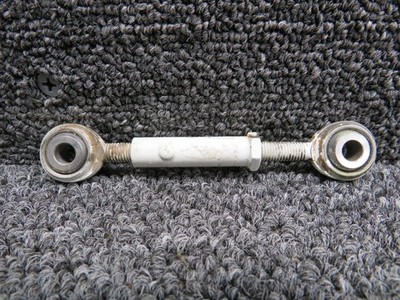 35-815056-18 Beechcraft A36 Main Landing Gear Door Tube