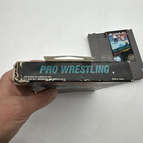 Pro Wrestling (Nintendo NES) Black Box - Box + Cart - 3 Screw - Authentic