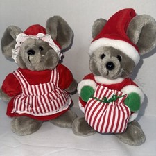 Vintage 1986 Dakin Mr.  Mrs. Santa Mouse Stuffed Plush Christmas Animals 8"
