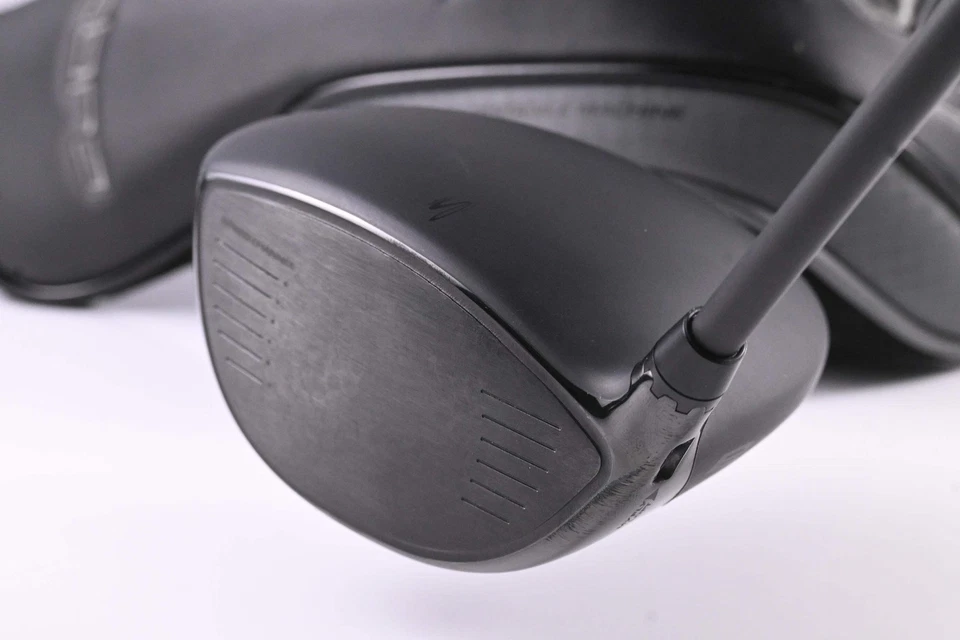 Cobra King Ltd Black Edition Driver / 10.5 Degree / Regular Flex Aldila Rouge 60 - Image 4 of 4