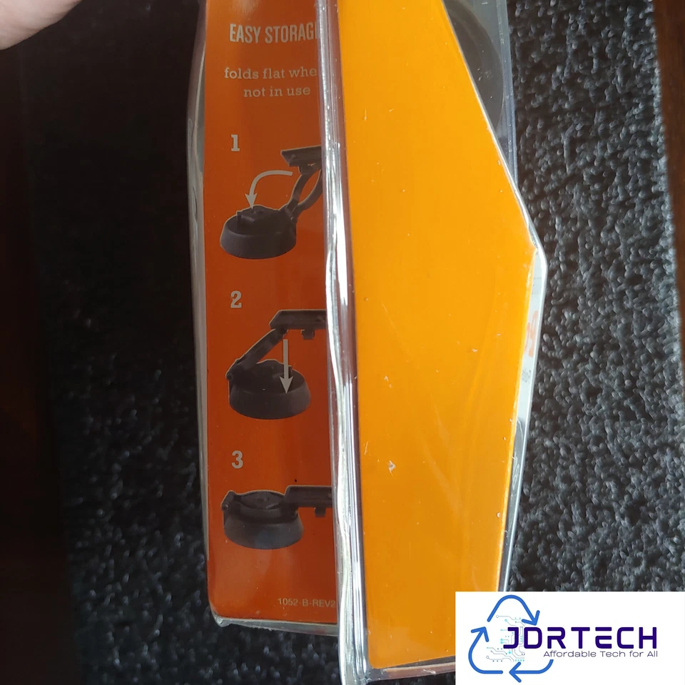 Brand New Speck Windshield Dash Mount for Portable GPS (GPSMOUNTR) Universal - Image 4 of 4