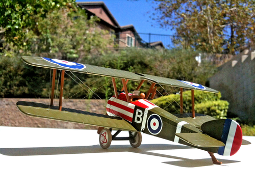 Corgi Sopwith Camel RNAS No.10 Sqn, Norman MacGregor, France, 1917 1:48 Scale - Picture 9 of 13