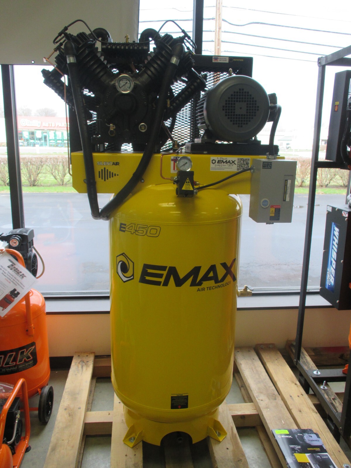 NEW Emax 7.5 HP 80-Gallon Single or 3-Phase Vertical Silent Air Compressor