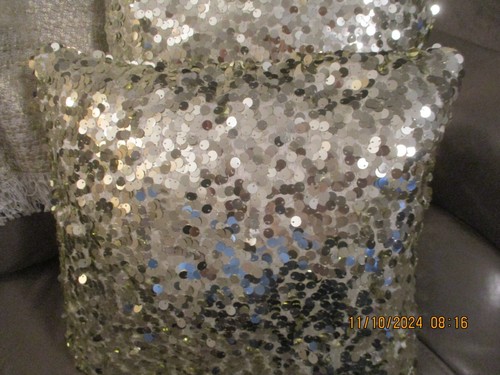 2 Gold Sequined Throw Pillows - Picture 2 of 4