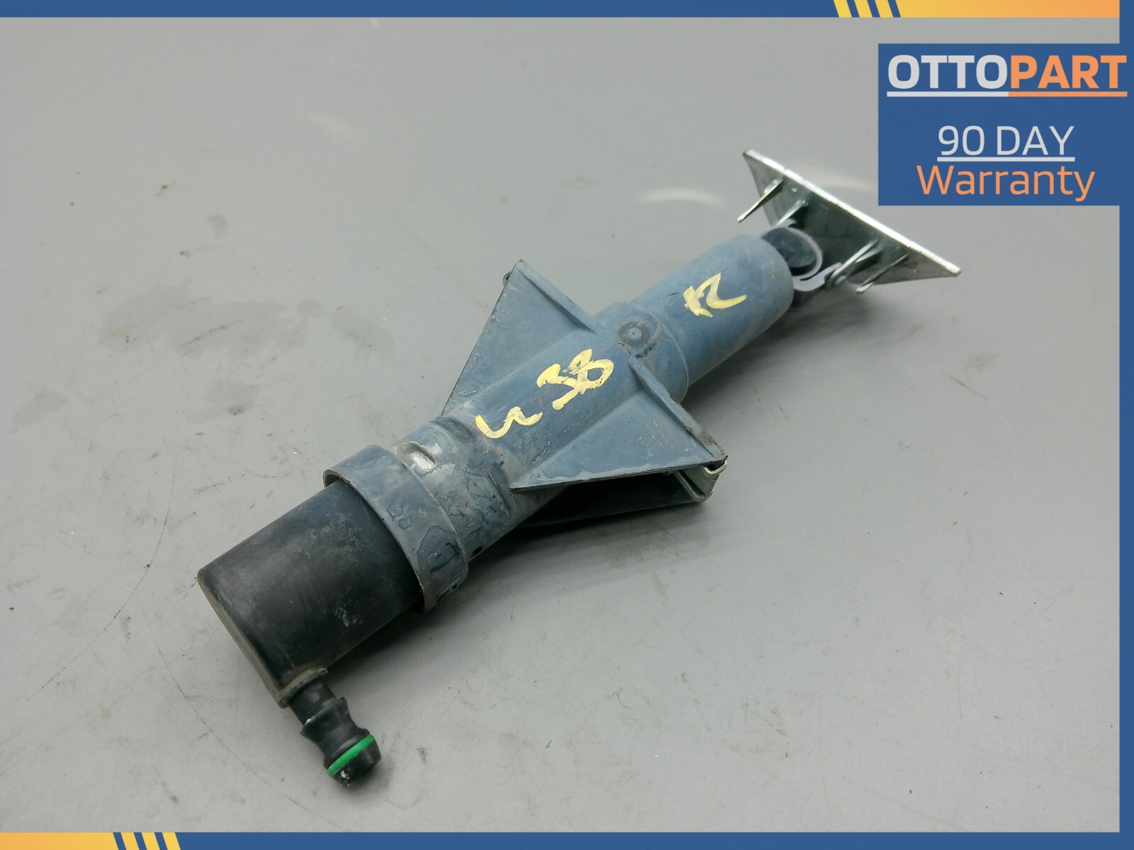2003-2008 Maserati Quattroporte Right Passenger Side Headlight Washer Pump OEM