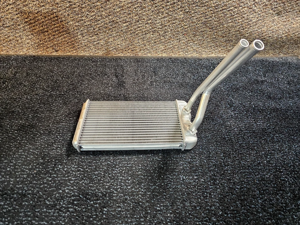 Spectra Premium 93053 - Núcleo de calefacción de climatización para Pontiac Bonneville 2000-2005 Foto 4 de 4