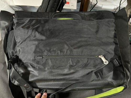 Call of Duty Elite: borsa messenger con custodia per laptop - CoD 2012 **RARA** - Foto 3 di 7