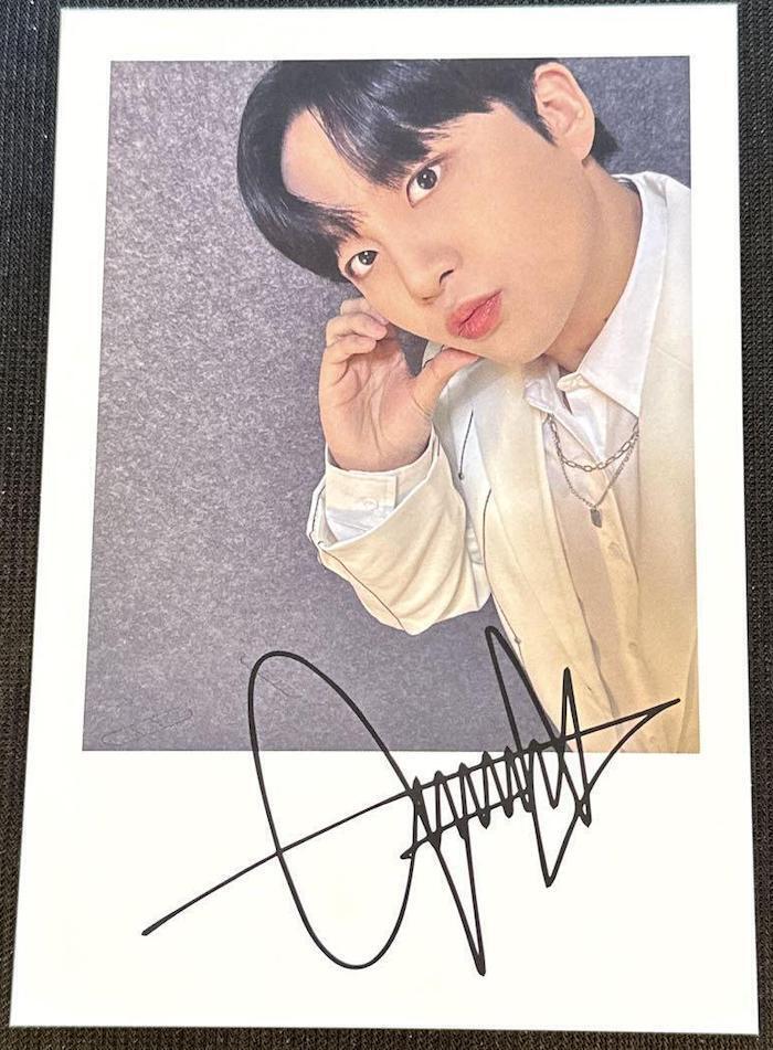 ATEEZ KCON Japan 2023 Event LTD Official Photocard Printed ATEEZ KCON Japan 2023 Event LTD Official Photocard Printed