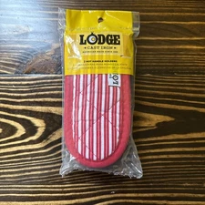 2 LODGE Hot HANDLE HOLDERs Heat Resistant Silicone Lined insulated Grips 2HH2