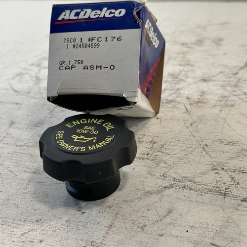 New OEM Engine Oil Filler Cap None Vented w/Seal Fits Many GM Ford Dodge Hummer - Picture 4 of 6