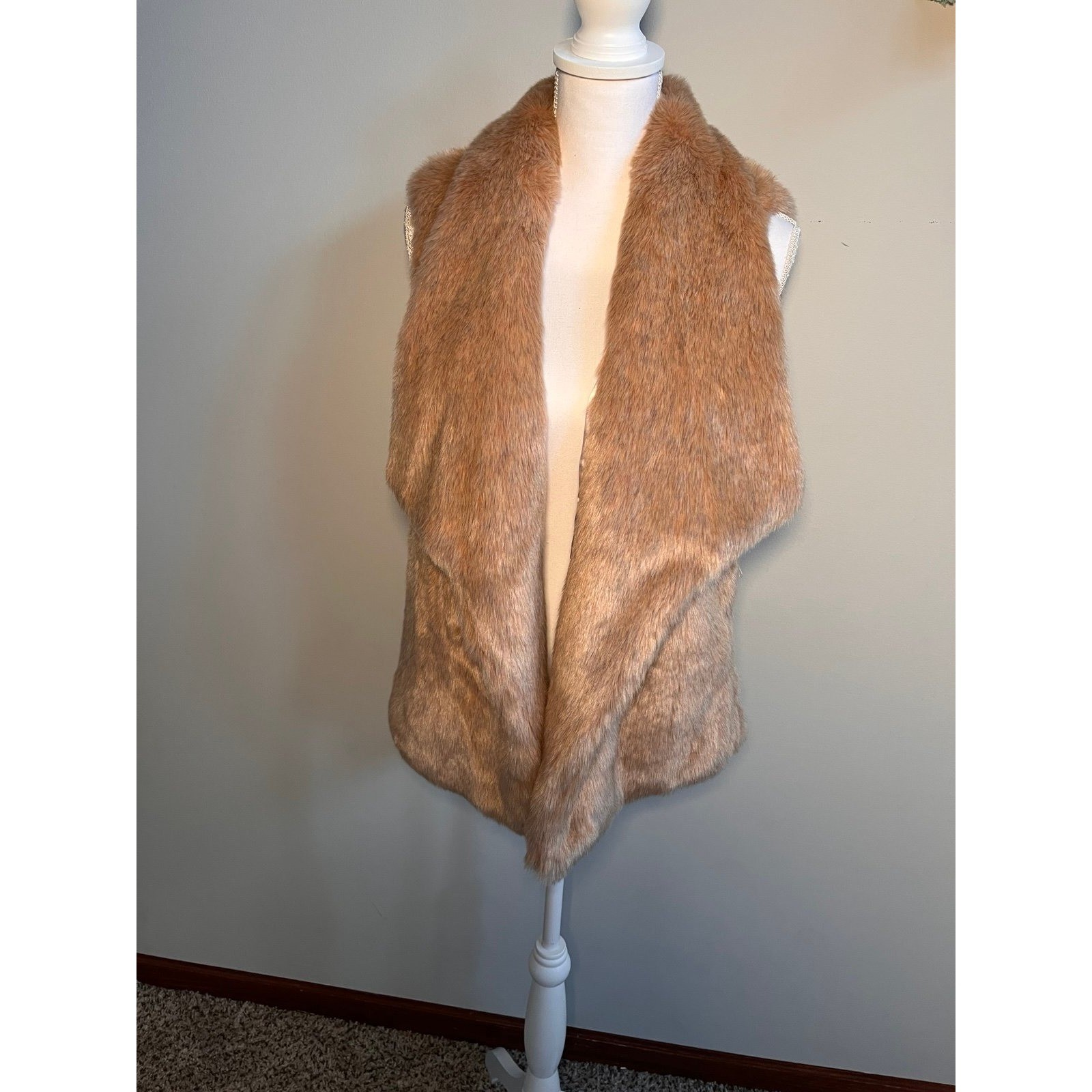 LOFT Tan Faux Fur Vest | Open Front with Oversized Collar | Cozy Chic