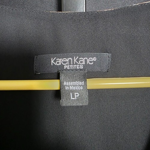 Top Karen Kane Petites Talla LP Grande Pequeña Tropical Hoja de Palma Dobladillo Mordedura de Tiburón Bronceado - Imagen 4 de 5