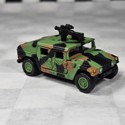 ミニカー　軍車両　ミリタリー　HMMWV ジョニーライトニング　Johnny HUMVEE 4-CT Armored Fastback M1114 HA (Heavy) Up-Armored